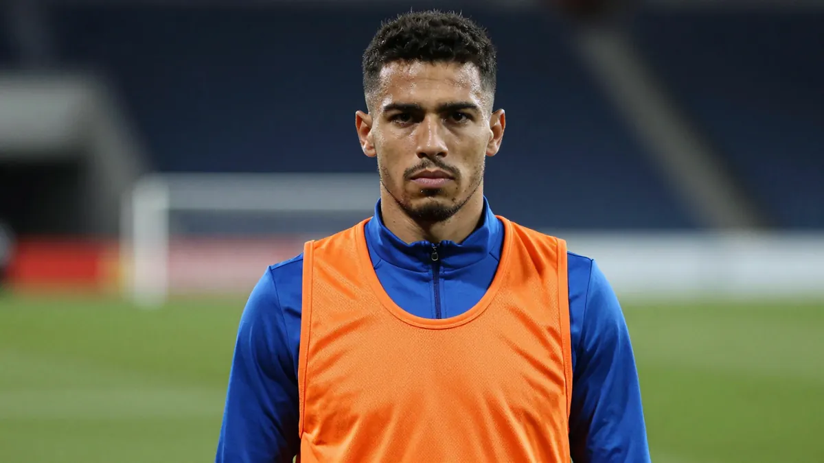 Blackpool Bolster Backline with Pompey Defender Loan