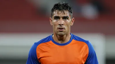 Blackpool Sign Experienced Defender Jordan Williams on Season-Long Loan from Portsmouth