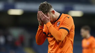 Blackpool fell to a narrow defeat against Reading, with five players rated 5/10 and only two scoring 7/10 in the match...
