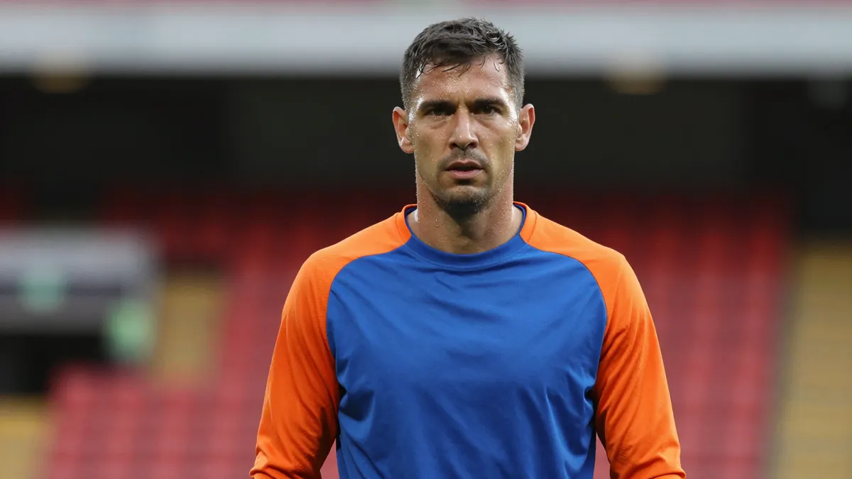 Blackpool FC manager Ian Evatt praises Jordan Williams as a key signing, bringing experience and leadership to the team